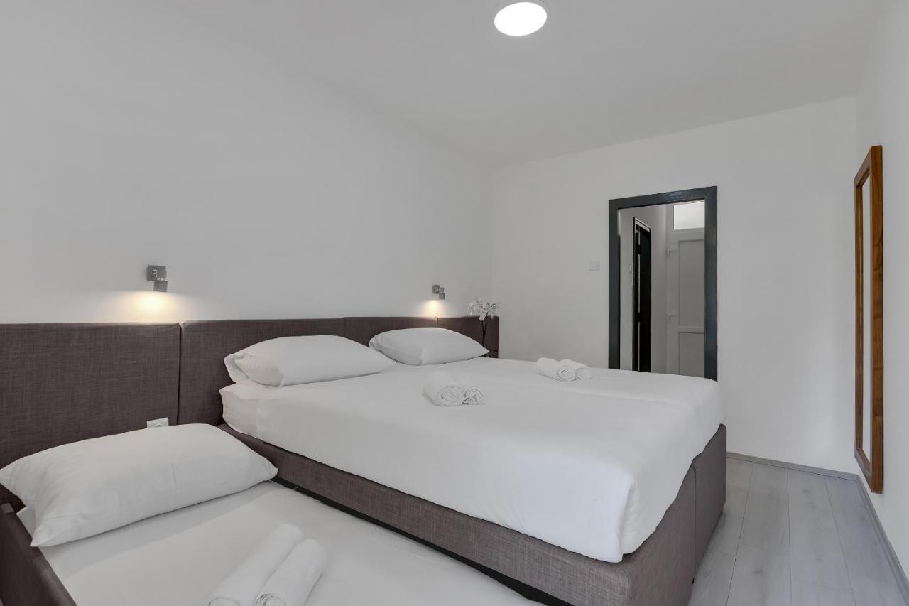 Hotel Alem Baska Voda Ngoại thất bức ảnh
