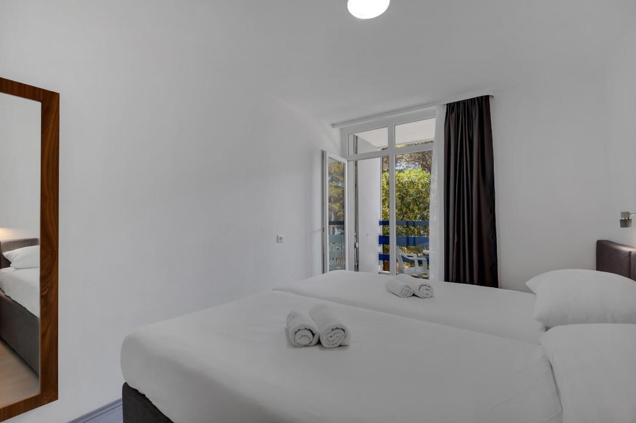 Hotel Alem Baska Voda Ngoại thất bức ảnh