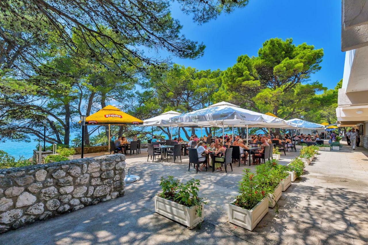 Hotel Alem Baska Voda Ngoại thất bức ảnh