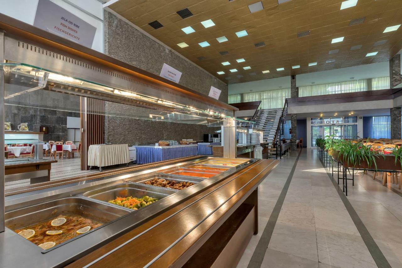 Hotel Alem Baska Voda Ngoại thất bức ảnh
