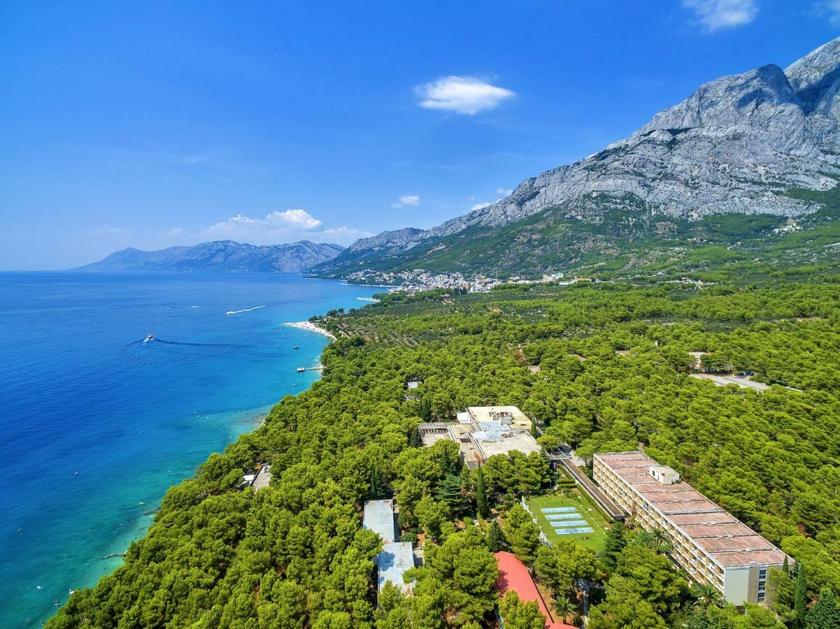 Hotel Alem Baska Voda Ngoại thất bức ảnh