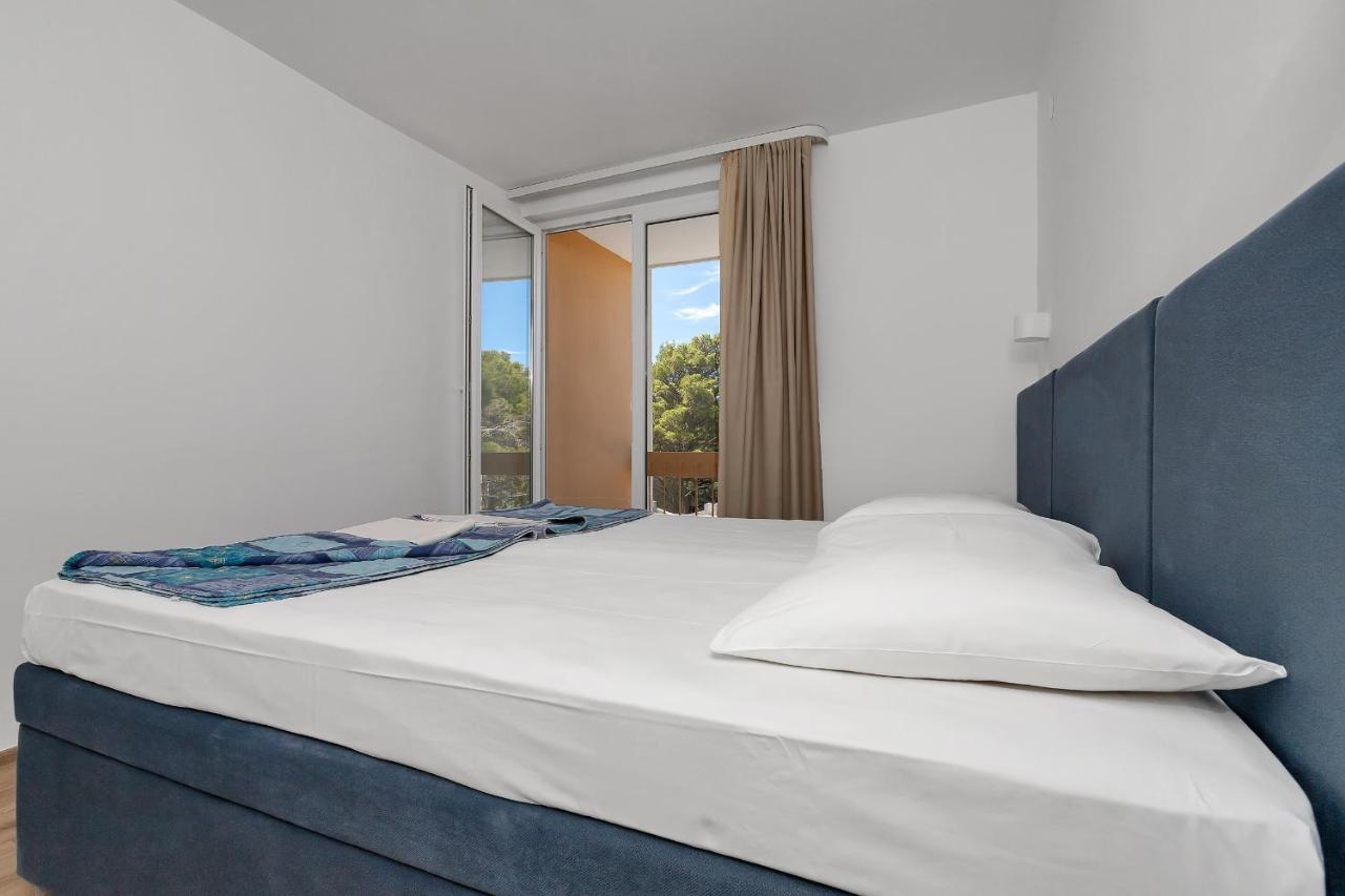 Hotel Alem Baska Voda Ngoại thất bức ảnh